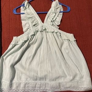 Super cute tank top!!